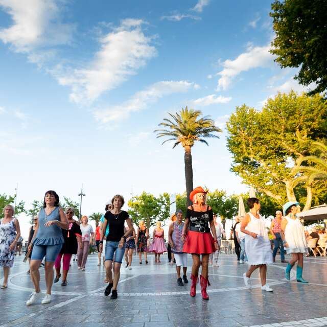 BAL COUNTRY PRINTEMPS