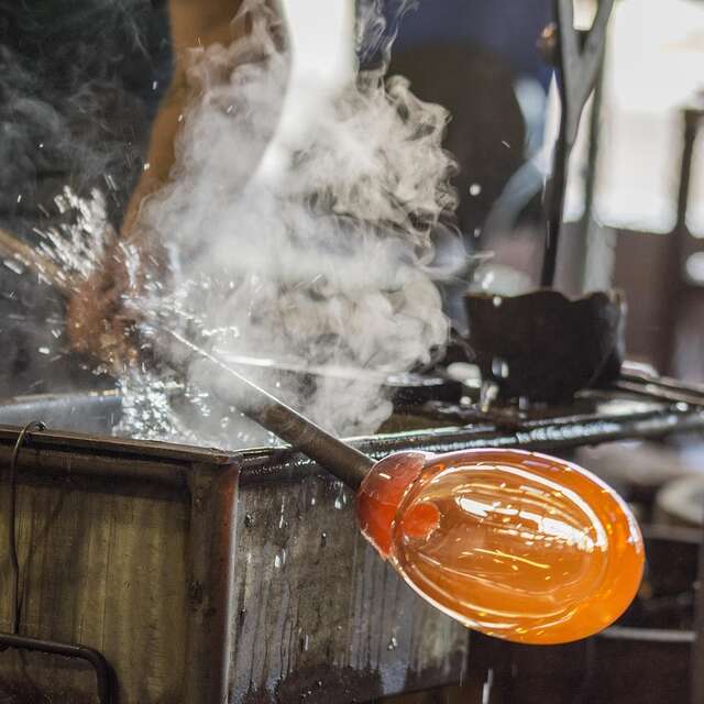 DECOUVERTE ET INITIATION AU METIER DE SOUFFLEUR DE VERRE