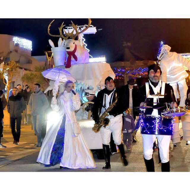 ATELERS CRÉATIFS & PARADE PRINCESSE DES GLACES