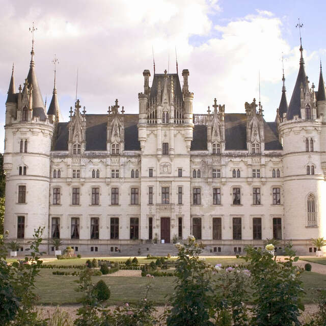 CHÂTEAU DE CHALLAIN-LA-POTHERIE