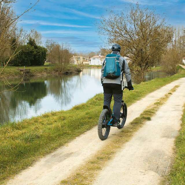 Balade en trottinette électrique tout-terrain Marais Poitevin - départ Maillé