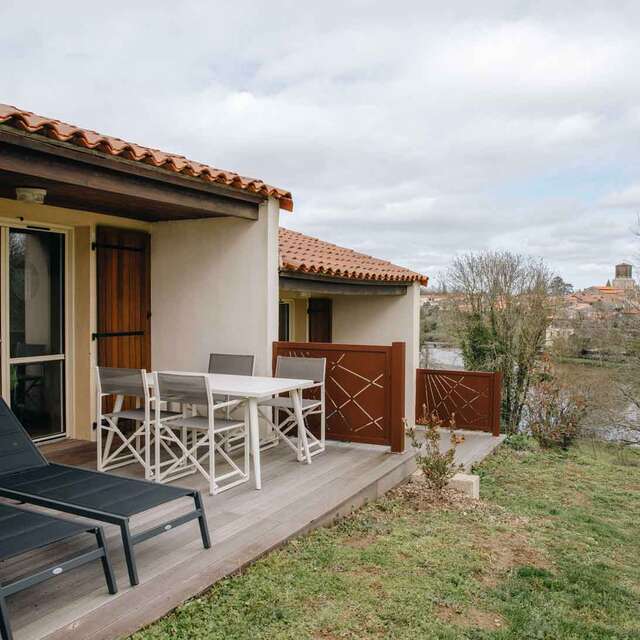 MEUBLÉS "COMTE D'ANGOULÊME" ET "COMTE DE JAFFRAN" - VILLAGE DE GÎTES LE HAMEAU