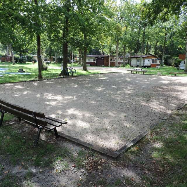Aire de stationnement et de service du Camping La Chênaie