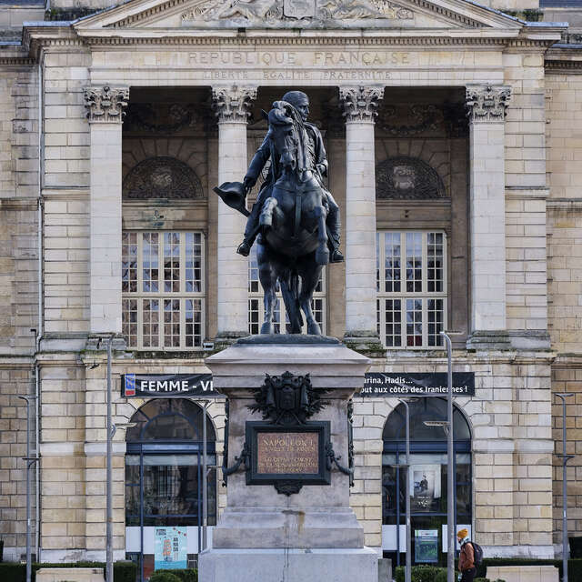 Une ville, des quartiers : Entre Rougemare et Beauvoisine