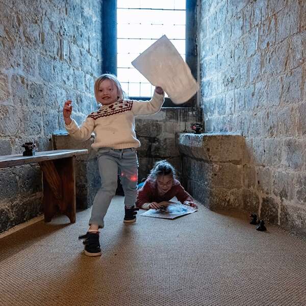 Les petits espions