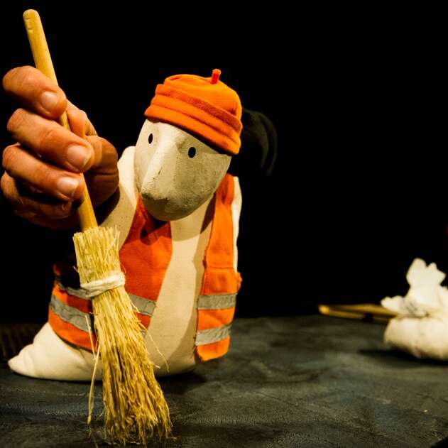 Du balai Marionnettes et musique par la Compagnie La Bobêche