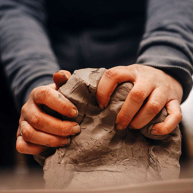 Atelier de modelage en terre à faïence (adultes)