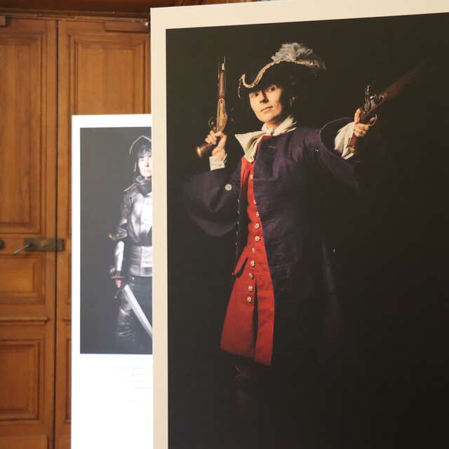 Guerrières : portraits de femmes au combat