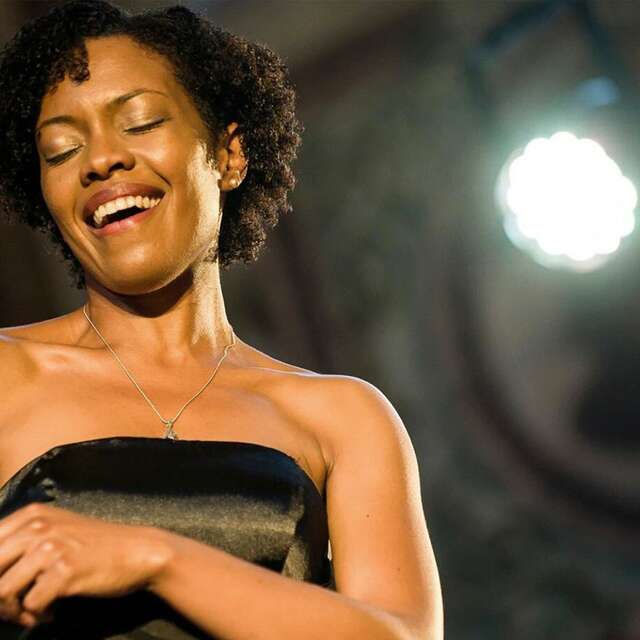 Les Musicales de Normandie - Senhora del mundo