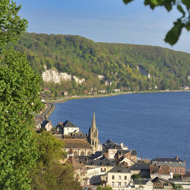 Un dimanche entre villes et campagne