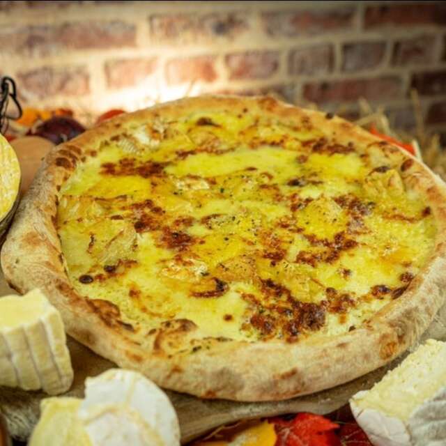 Pizza Village