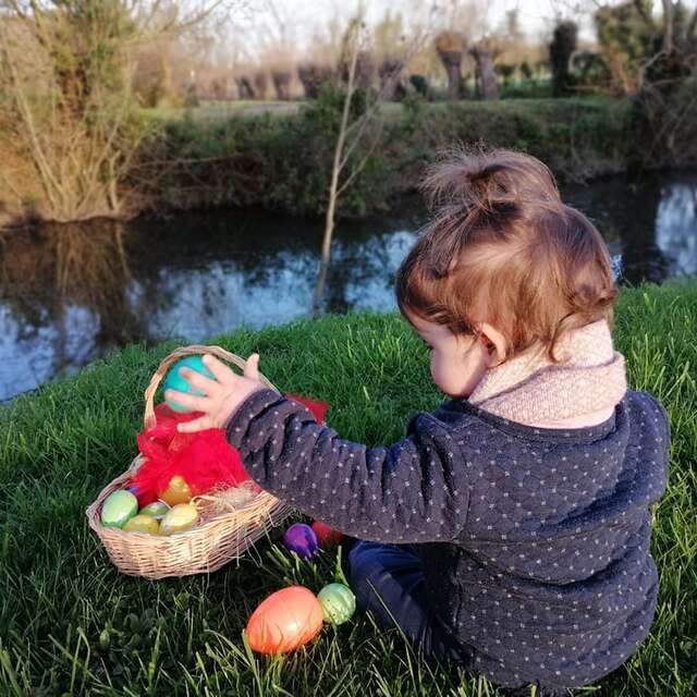 Chasse aux oeufs à l'embarcadère