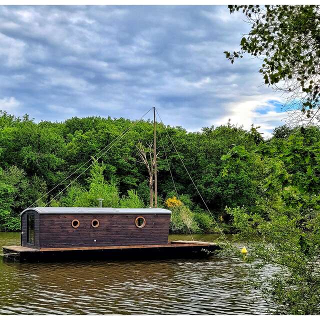 La Toue Cabanée du domaine du Plessis