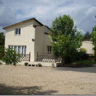 MEUBLÉ "ÉGLANTINE"