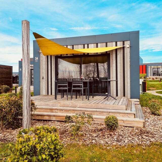 USHUAIA VILLAGES AX FAMILY