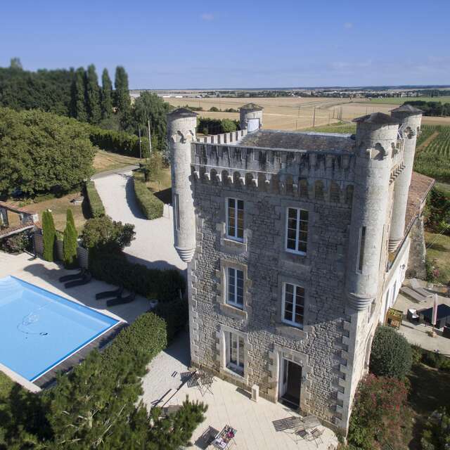 CHAMBRE D'HOTES "AUX 4 CORNES"