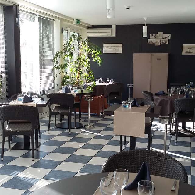 RESTAURANT DE LA MER