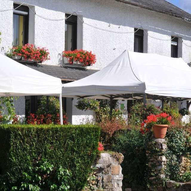 Hôtel-Restaurant Le Ranch des Lacs