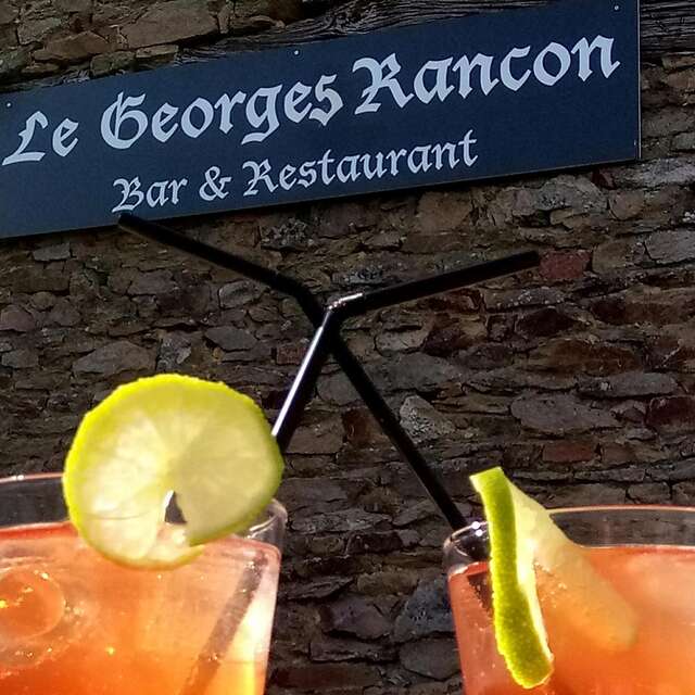 Le Georges