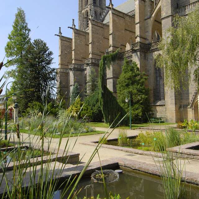 Balade dans les jardins de l'Evéché - Limoges