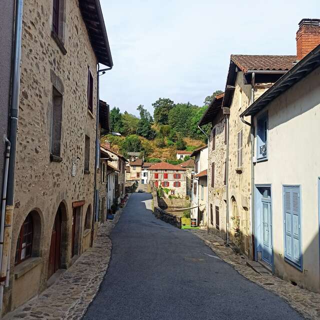Rando à la découverte du GR® de Pays Monts et Barrages – Saint-Léonard-de-Noblat