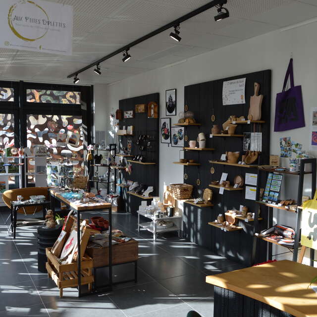 Boutique "Aux P'tites Emplettes" de l'Office de Tourisme - Nexon