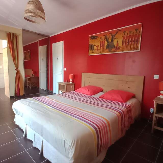 Karibu Normandy - Chez Xavier et Scholastica Girardot