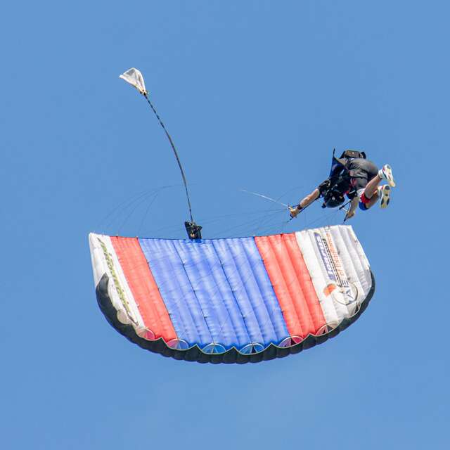 Armor parachutisme