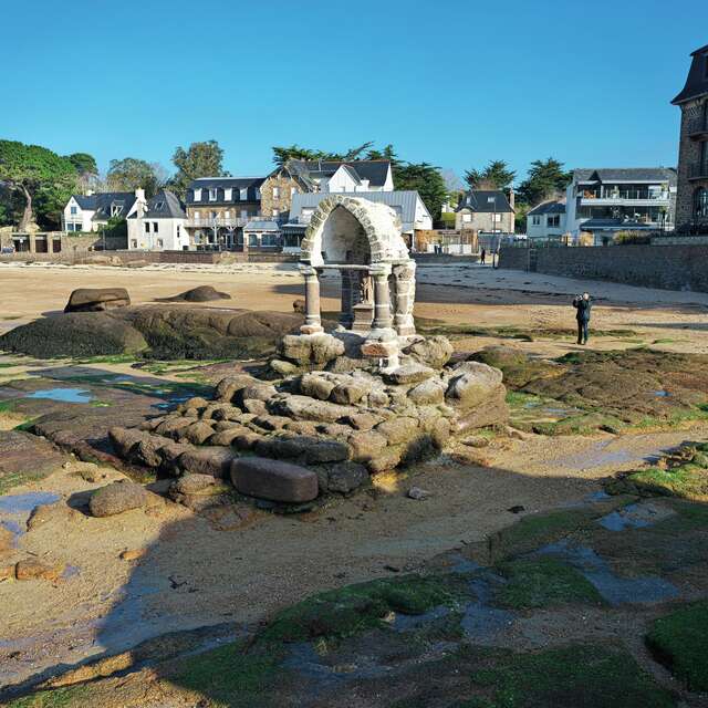Visite commentée de l'oratoire de la Chapelle St Guirec ☘️