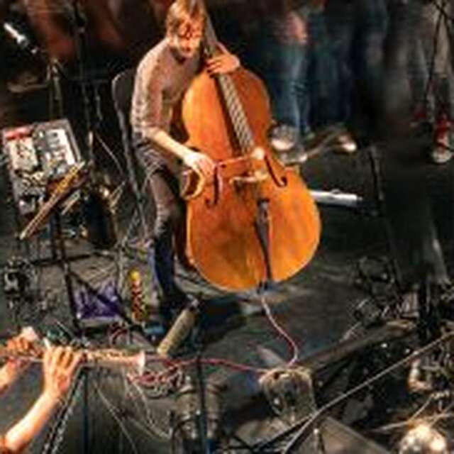 No Tongues, rituel hypnotique