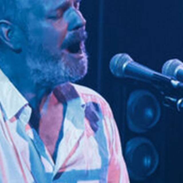 Matt Elliott, folk apatride