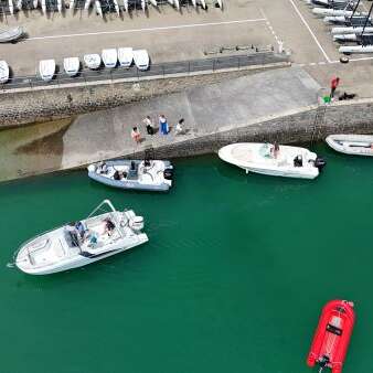 Meka Nautique : location de bateaux