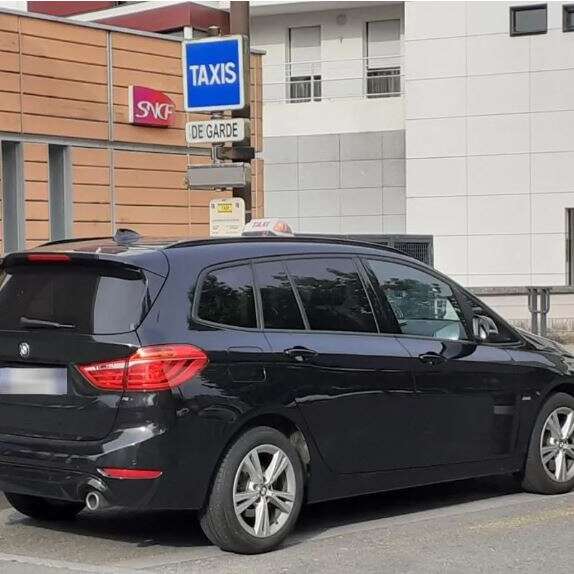 DLM Taxi