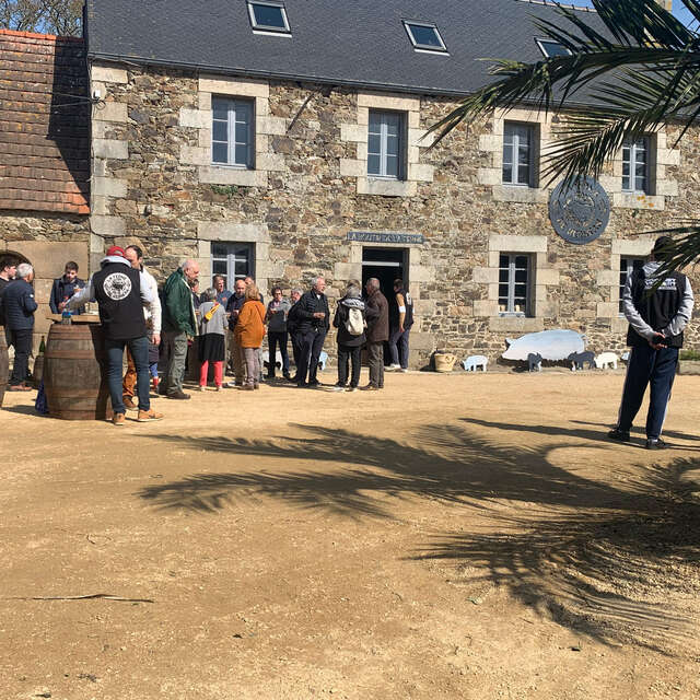 Visite de la ferme porcine Bio de Kernéan