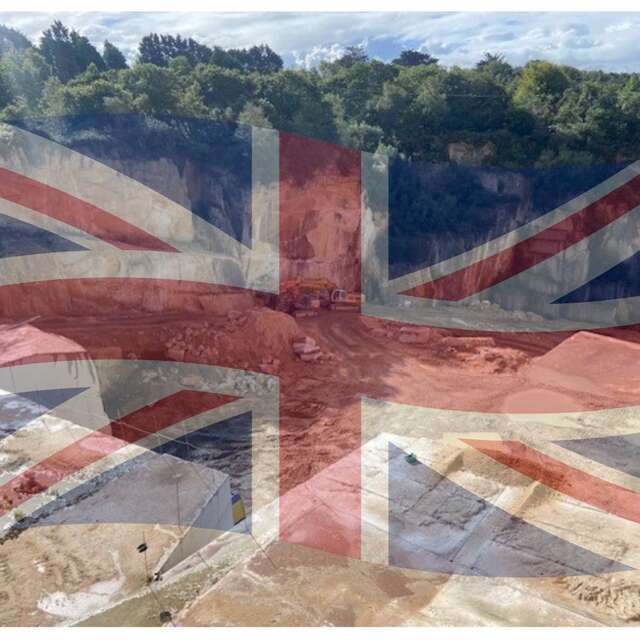 Visit a pink granite quarry, in English !