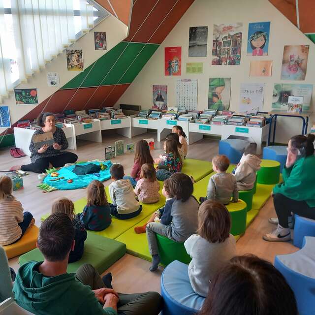 Une histoire, des histoires