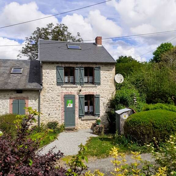LA VIEILLE MAISON