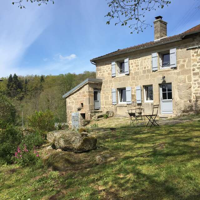 LE CHÂTEAU