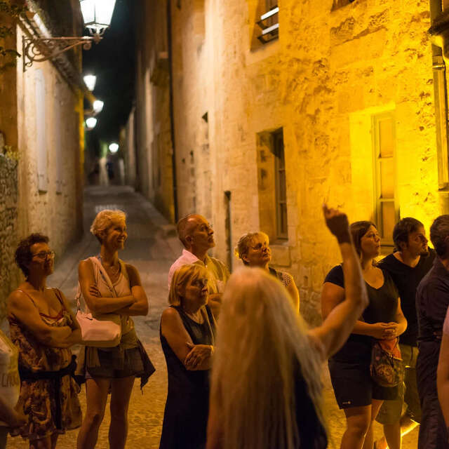 Visites nocturnes aux flambeaux de la Cité Médiévale