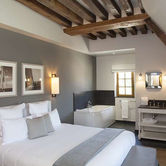 Manoir de Surville