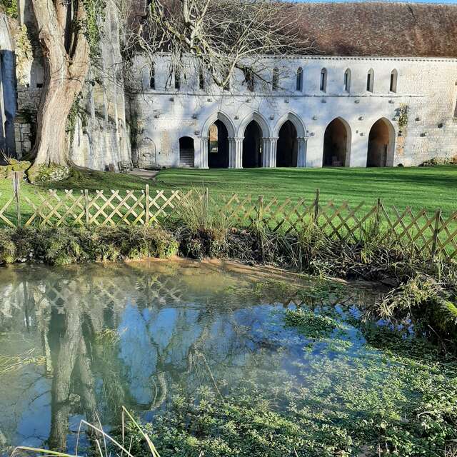 Abbaye Notre-Dame de Fontaine-Guérard