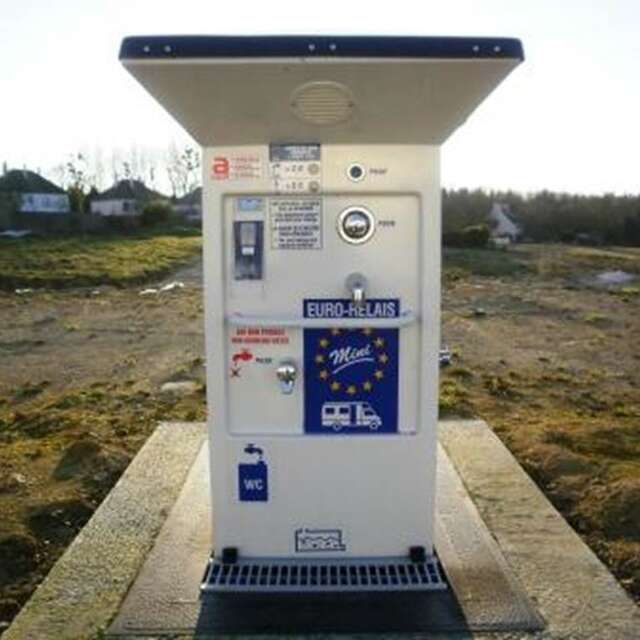 Aire de camping-car - Guémené-sur-Scorff