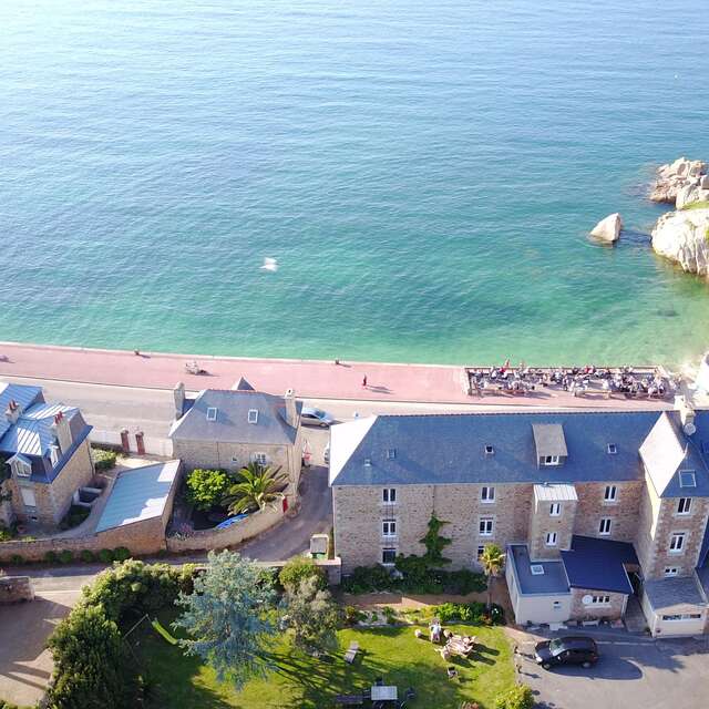 Le Grand Hôtel de Port Blanc