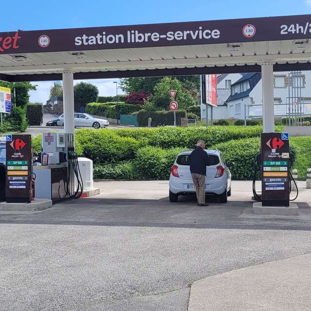 Station Services - Carrefour Market