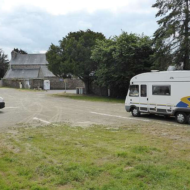 Aire de La Roche-Derrien