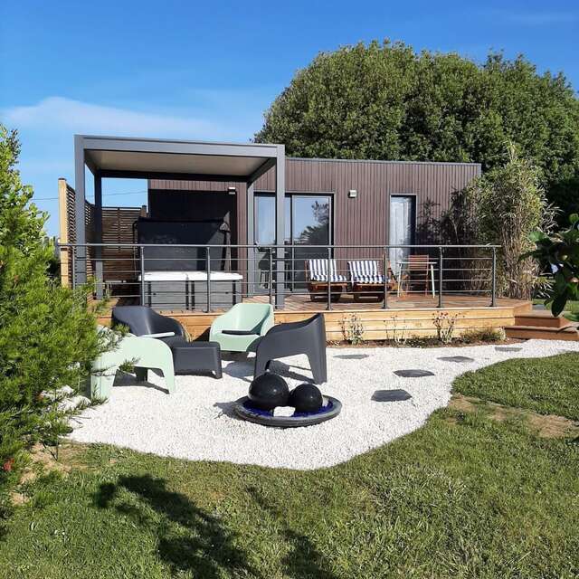 SOUSSET Hélène - L'Yeuse bigoudène, le studio Spa