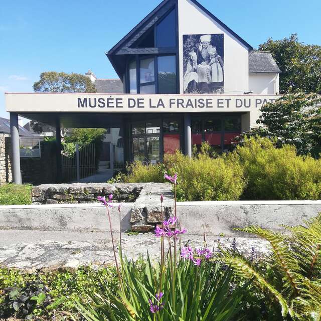 FERME - Musée de la Fraise et du Patrimoine