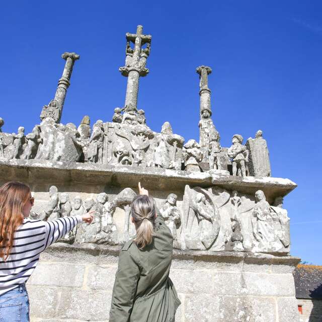 Visites guidées du calvaire de Tronoën