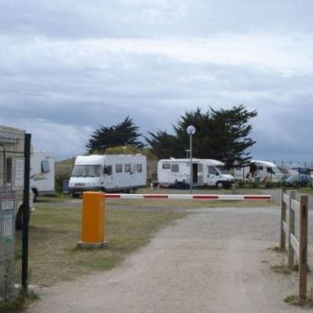 Aire d'accueil camping-car d'Etel