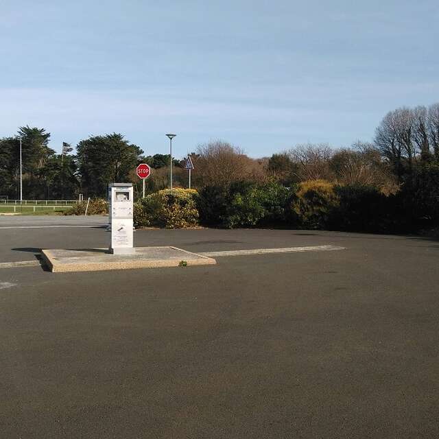 Aire de service et stationnement